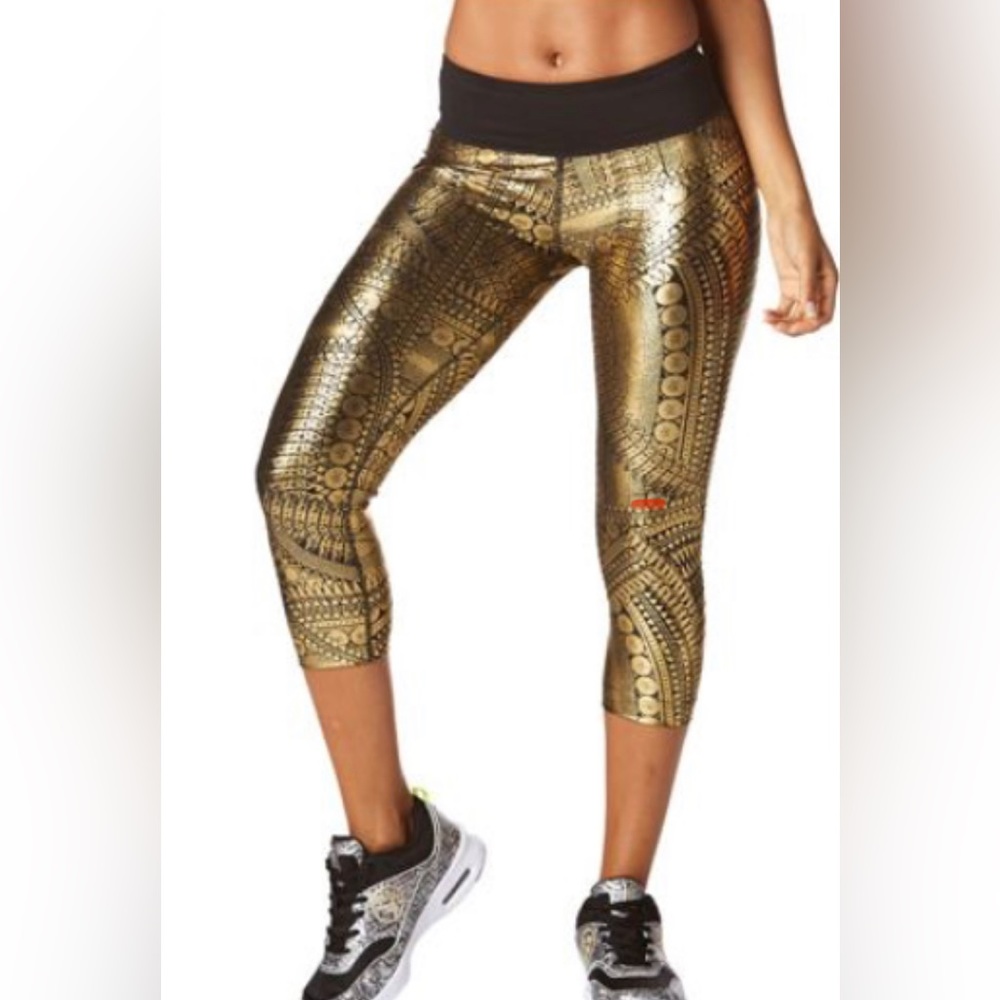 Stunning! NEW Zumba gold leggings, capri